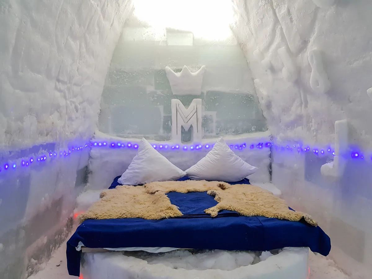 Bâlea Lake Ice Hotel